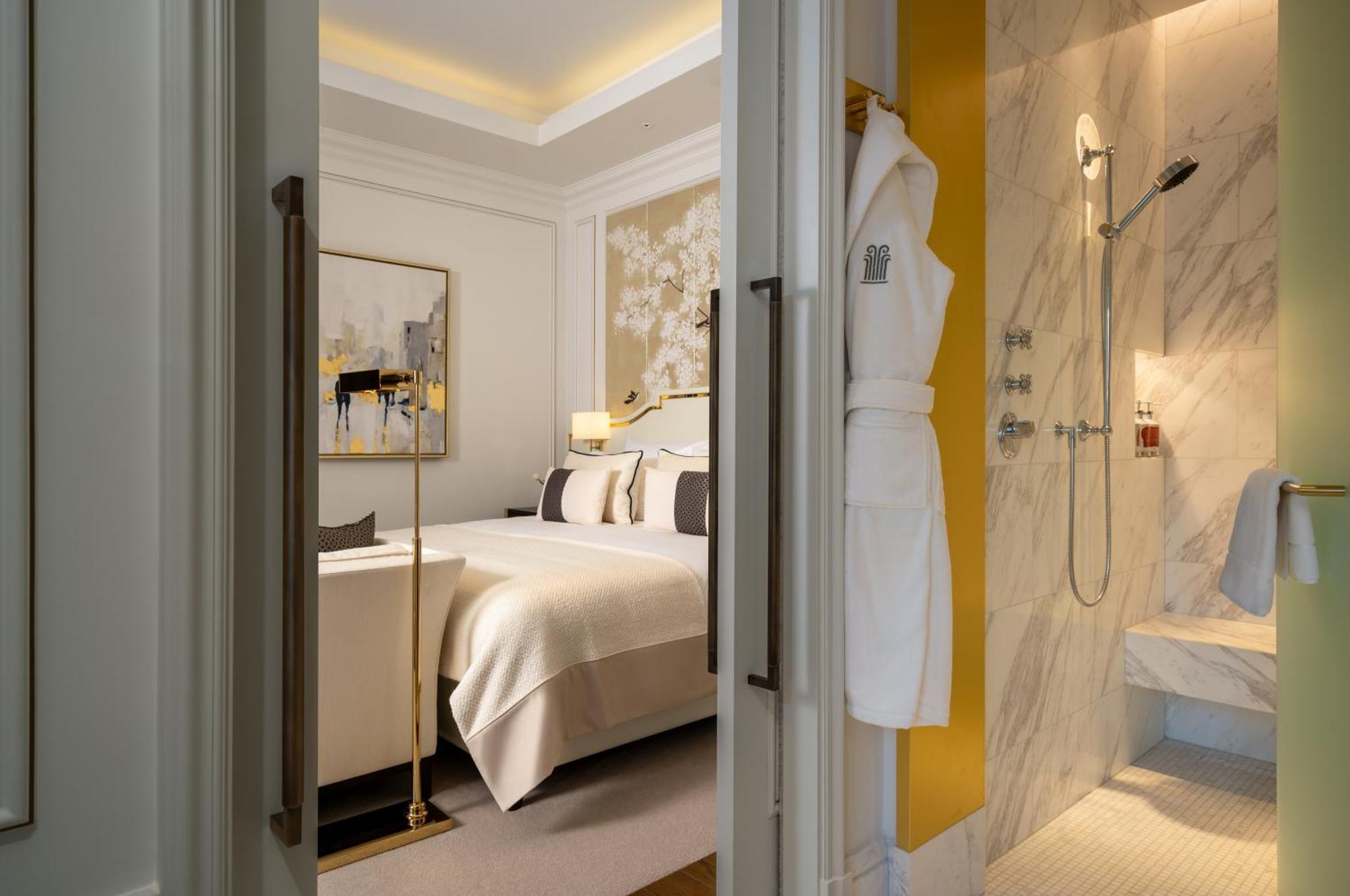 Corinthia Grand Hotel Du Boulevard Bucarest Esterno foto